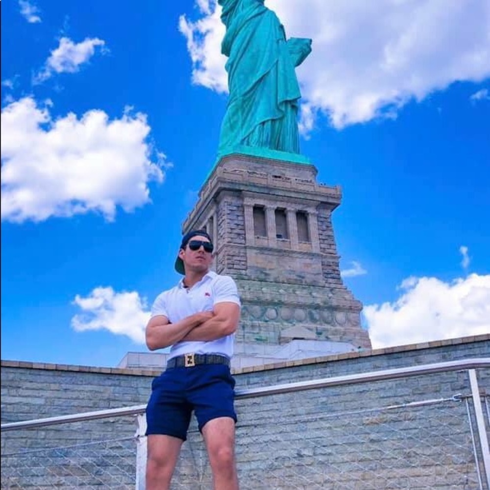 Meet your Posher, Alejandro